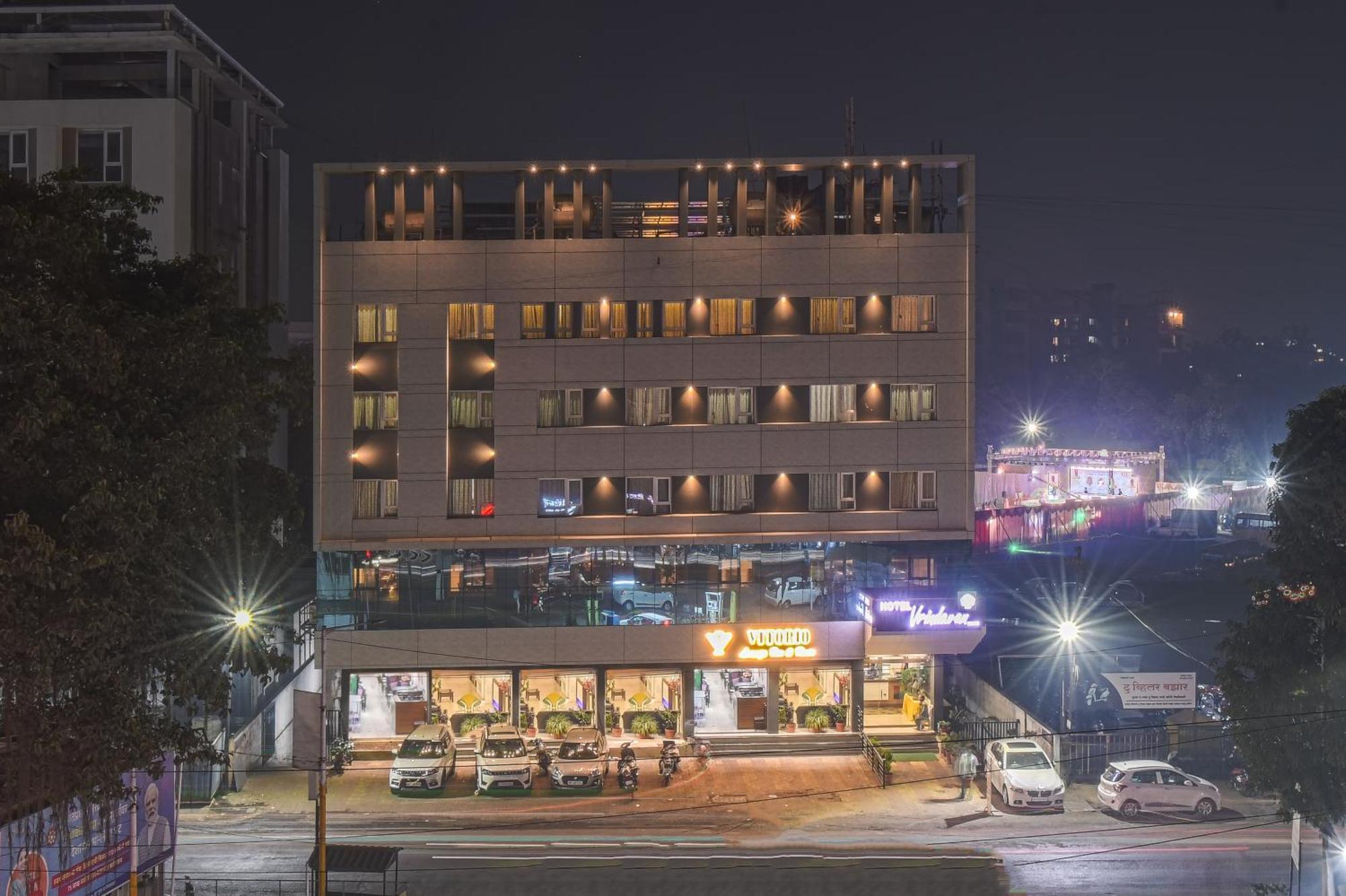 Hotel Vrindavan Deluxe קולהאפור מראה חיצוני תמונה