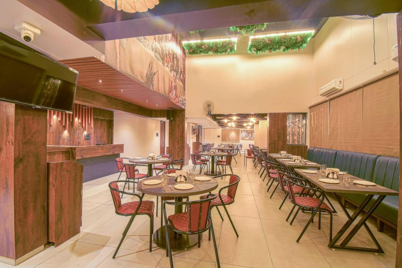 Hotel Vrindavan Deluxe קולהאפור מראה חיצוני תמונה