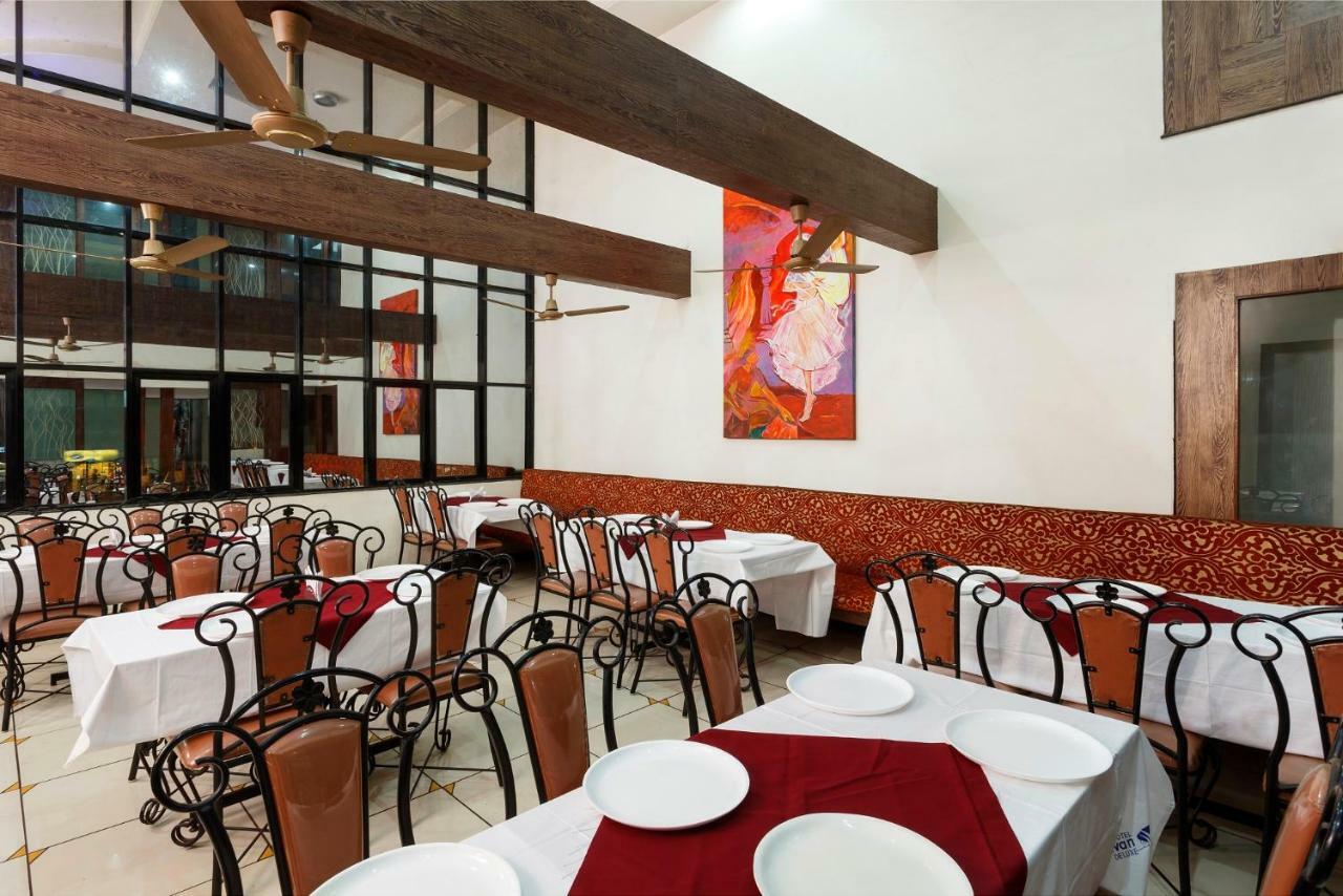 Hotel Vrindavan Deluxe קולהאפור מראה חיצוני תמונה